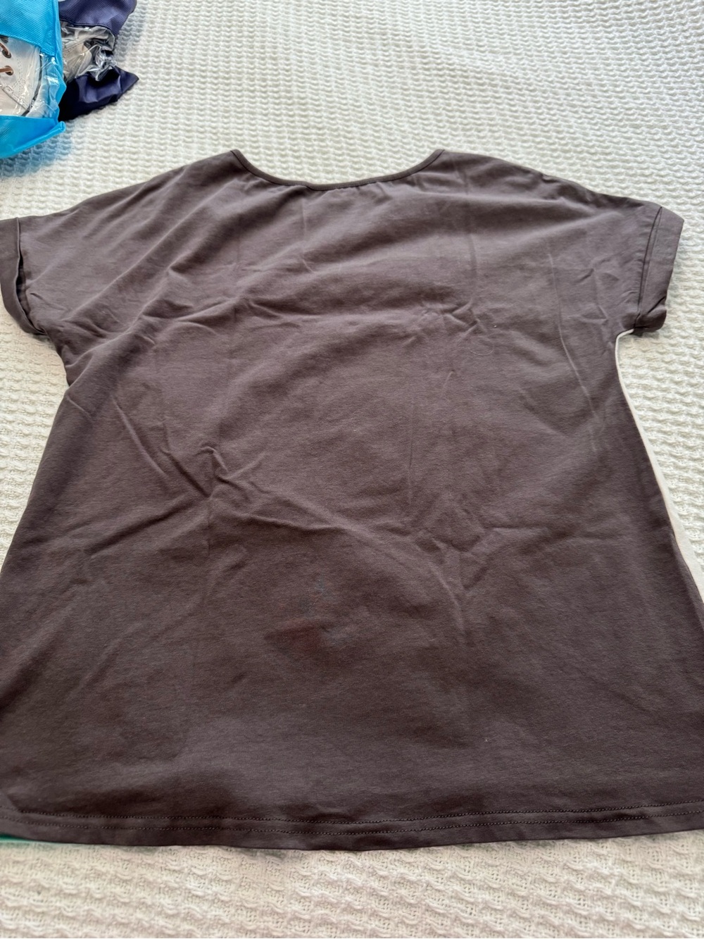 Amazon Tee - Picture 5 of 5